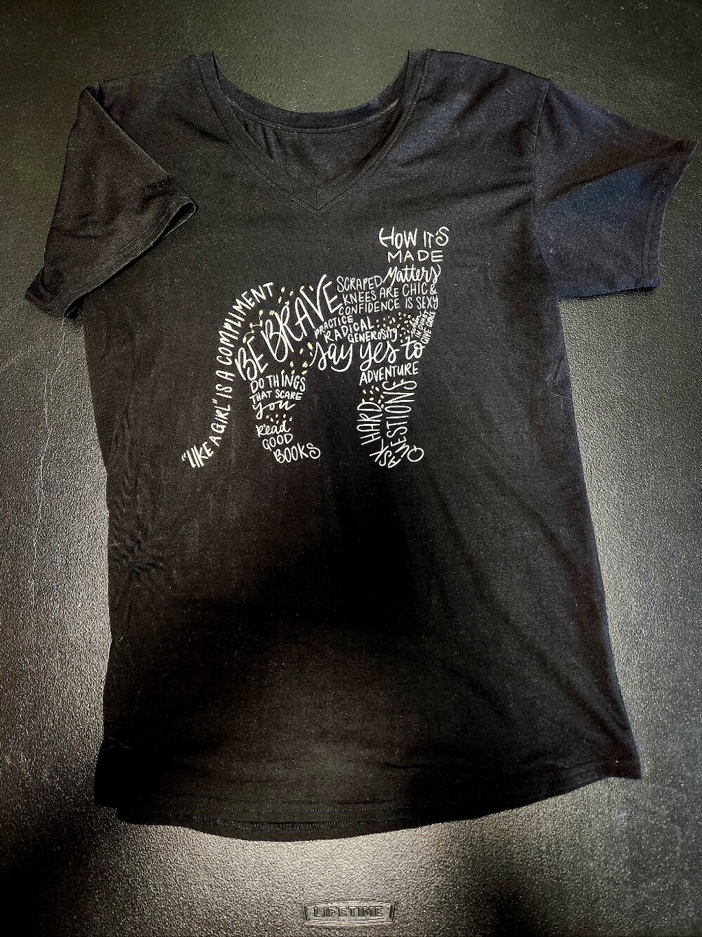Black Elephant Graphic V‑Neck Kids Tee